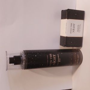 BBW Set of 2 - 8 fl oz Spray and Shea Butter Cleansing Bar - In to the Night